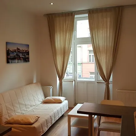 Apartment Hugo Prag