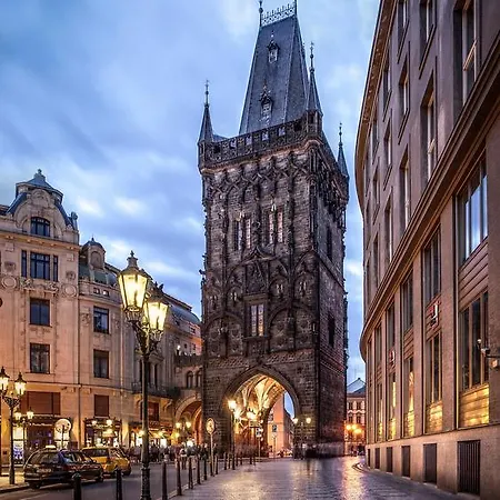 Hugo Lägenhet Prag