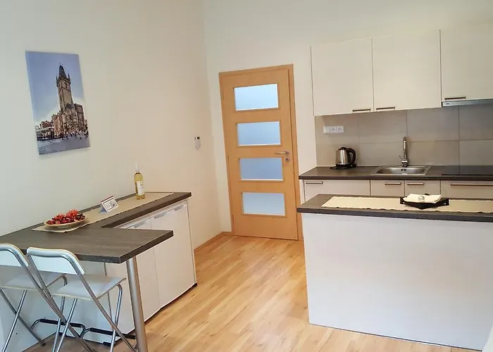 Apartamento Hugo Praga